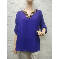 Blusa cuello pico detalle...