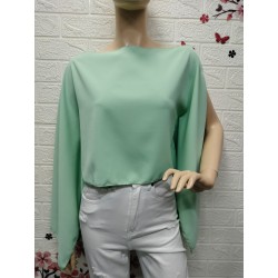 Blusa cuello barco con...