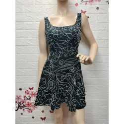 Vestido sin mangas con goma...