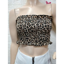 Top corto de animal print...