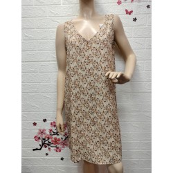 Vestido sin mangas...