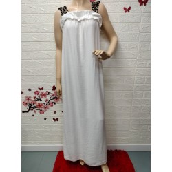 Vestido de tirantes detalle...