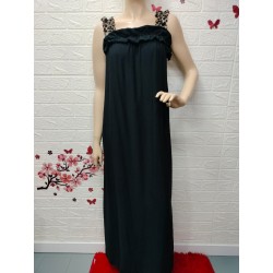 Vestido de tirantes detalle...