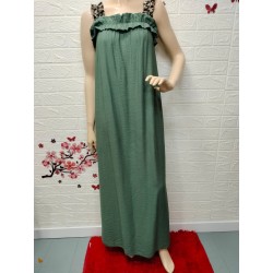 Vestido de tirantes detalle...
