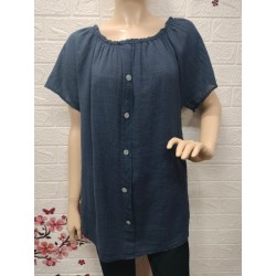 Blusa tipo camisa con...