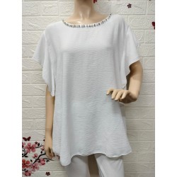 Camiseta tipo blusa con...