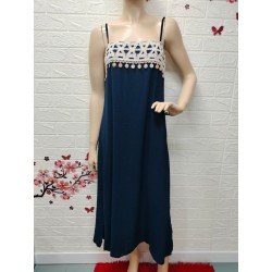 Vestido de tirantes con un...