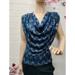 Blusa o top de mujer con un...