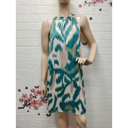 Vestido de licra fría sin...