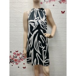 Vestido de licra fría sin...
