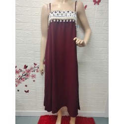 Vestido de tirantes con un...