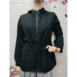 Chaqueta cortavientos...