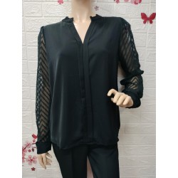 Blusa elegante con cuello...