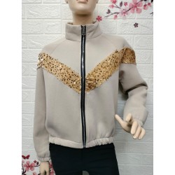 Sudadera con cremallera...