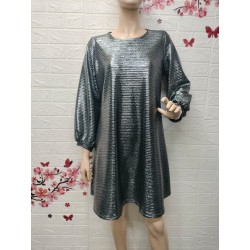 Vestido de fiesta,tiene un...