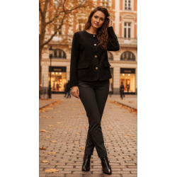 Chaqueta  corta, de corte...