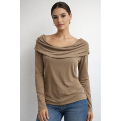 Camiseta asimétrica con...