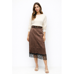 Falda midi con encaje ✨...