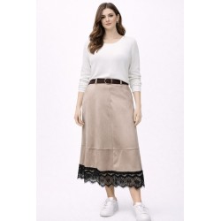 Falda midi con encaje ✨...